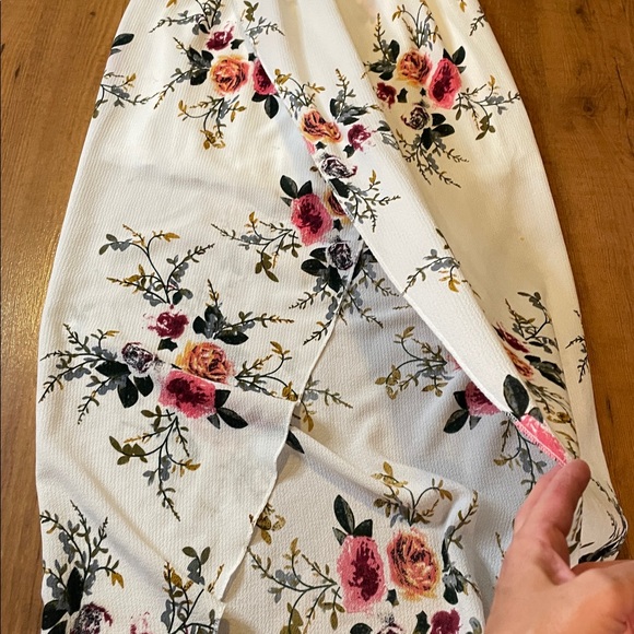 Floral Print Dress - Cream and Pink - Picture 3 of 7
